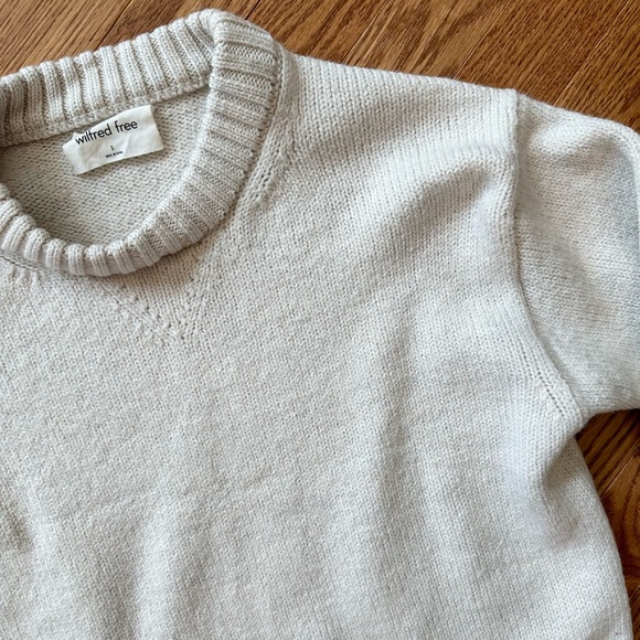 Aritzia (Wilfred Free) Merino Wool Cecilia Sweater - Picture 3 of 4